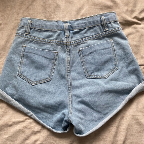 Light blue baggy jean shorts - Picture 2 of 2